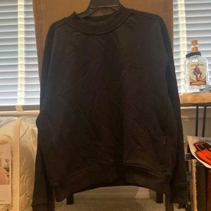 Lululemon Crewneck / 12